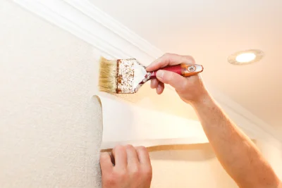 Pose de papier peint au Garn — revêtements muraux et toiles de verre